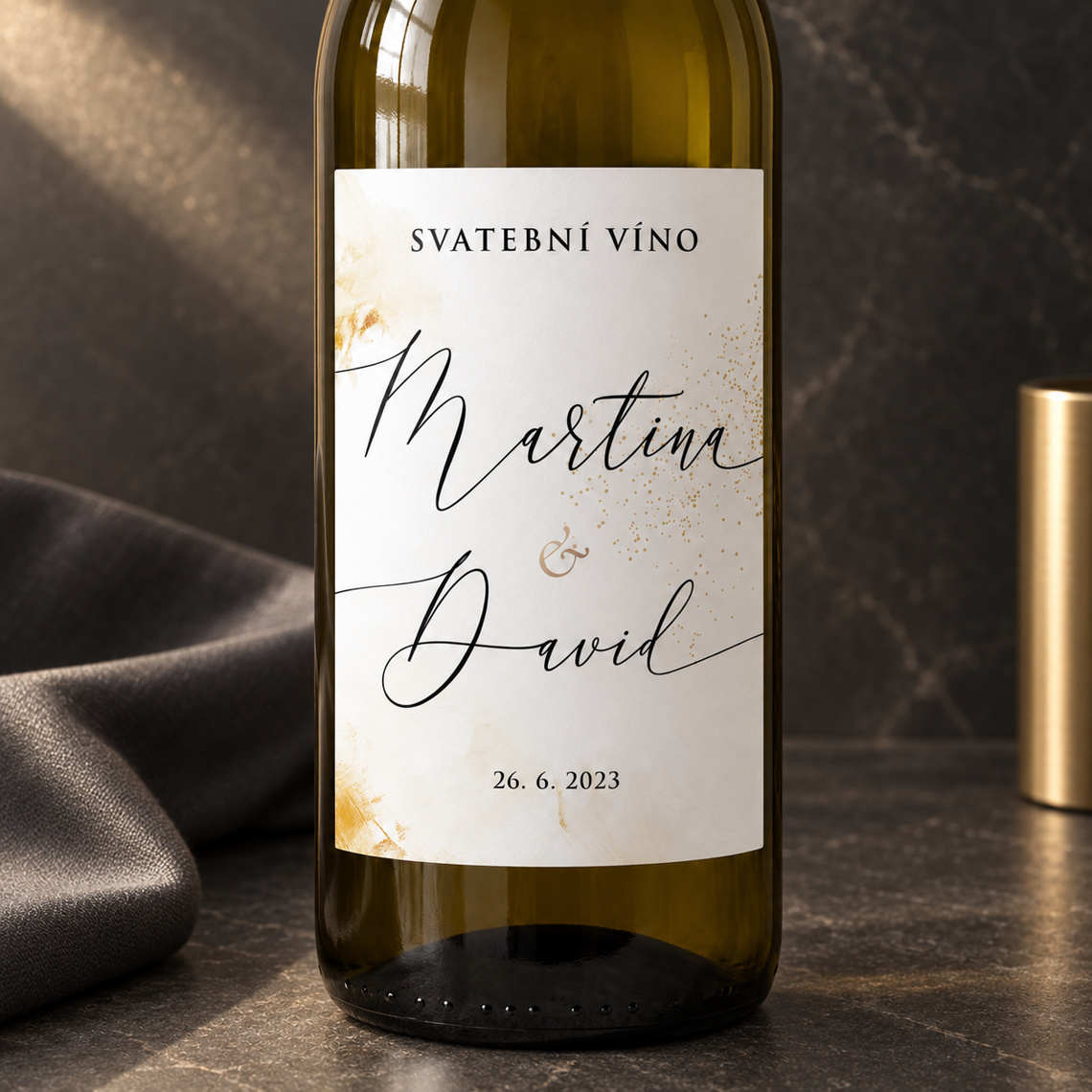 Etiketa na svatební víno 276 – Antracit a teplé světlo – Produkt